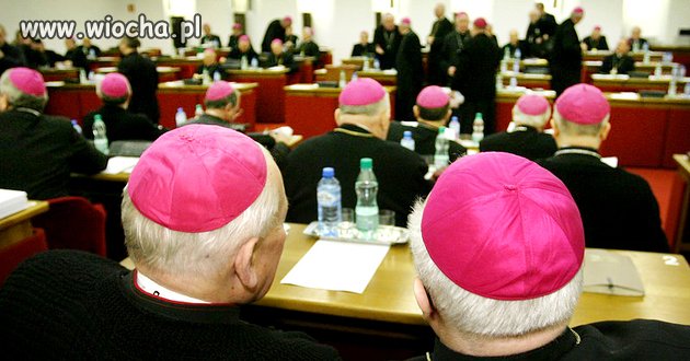 Zwiększenie funduszu kościelnego z budżetu na 2016