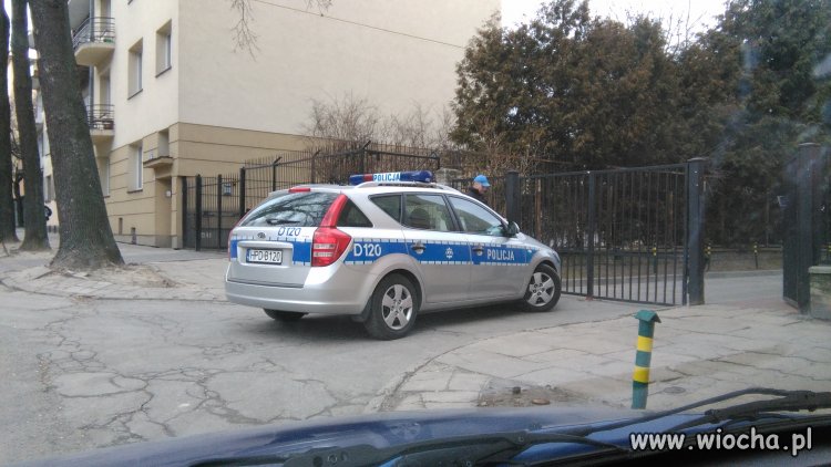 Tak parkuje nasza policja- Lublin 08.02