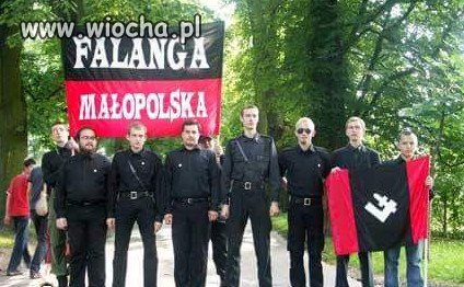 Dlaczego patrioci upodabniają się do SS?