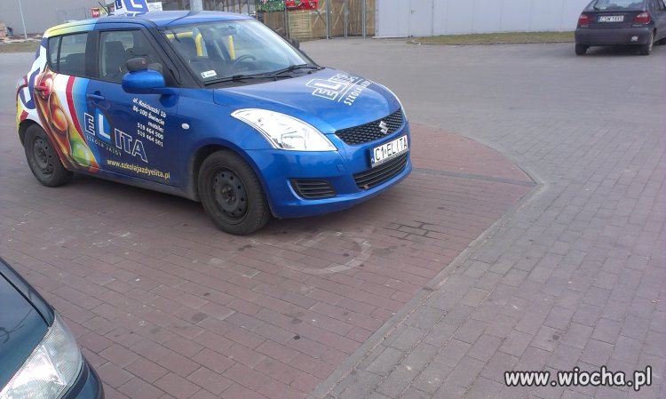 Elita ucząca parkowania