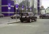 To dopiero mistrz parkowania. 