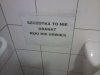 W publicznej toalecie dla kobiet 