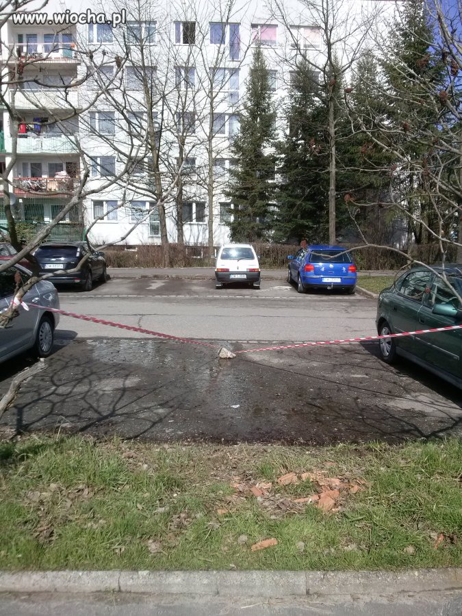 Prywatny parking.