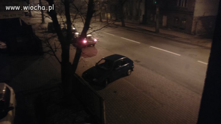 Wszyscy stawiają normalnie 