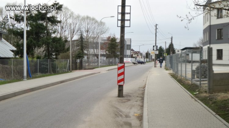 Słup w jezdni