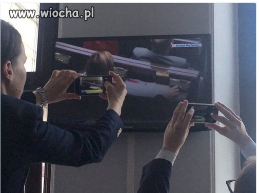 W 03' prokurator chciał dla posłów SLD