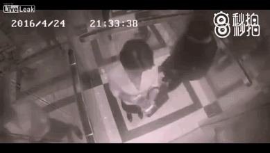 Tak się kończy molestowanie w windzie