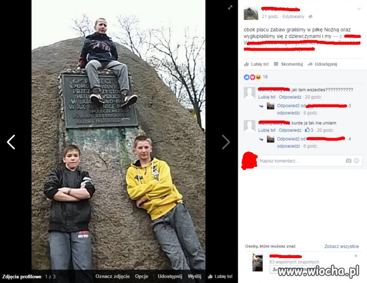 "obok placu zabaw"