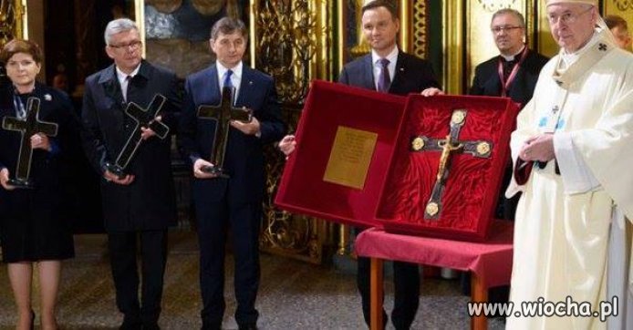 Dostali po krzyżyku 