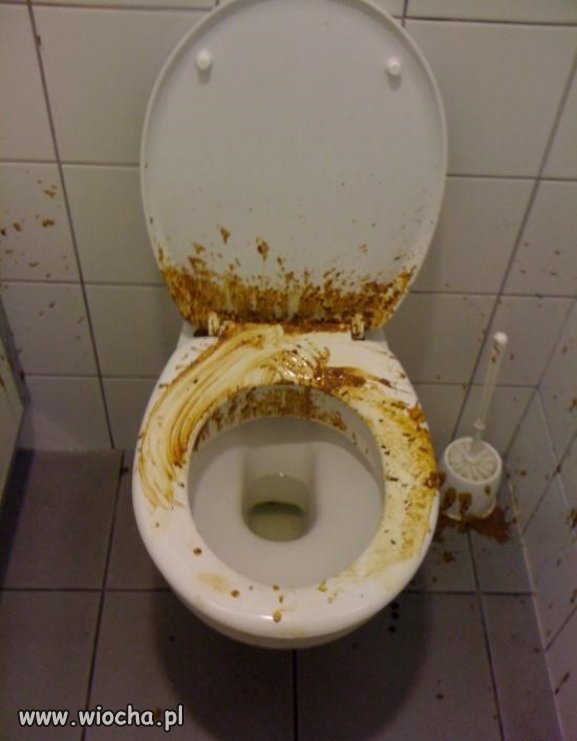 Co oznacza znaczek trójkąta na toalecie?