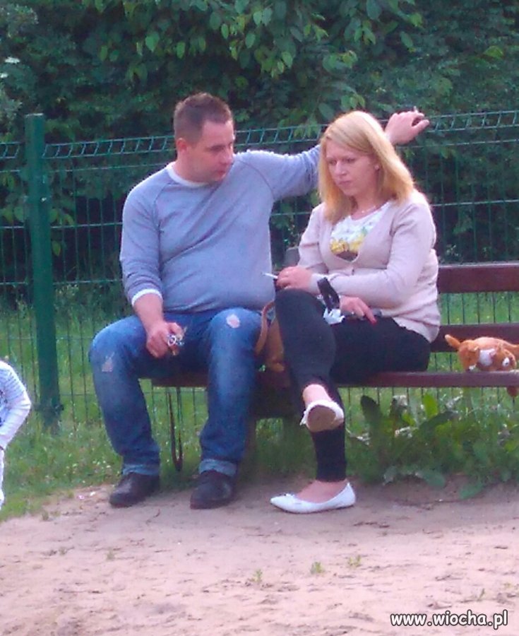 Wiocha na placu zabaw w Wodzisławiu Śląskim