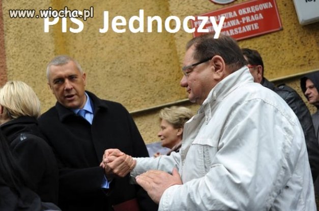 Nic tak nie łączy jak lęk.