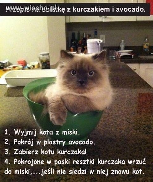 Przepis na sałatkę z kurczakiem i avocado