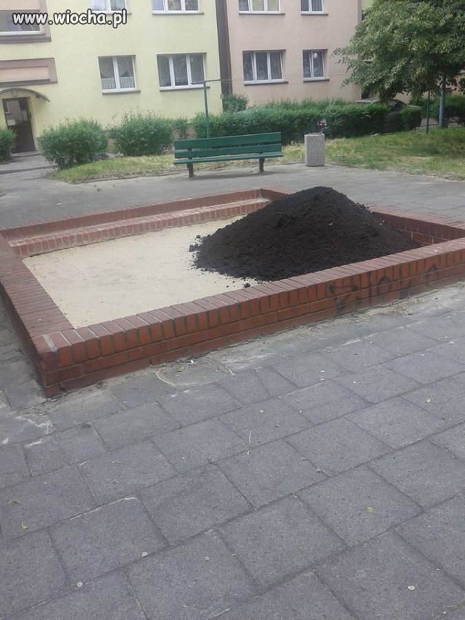 Przywieźli piasek