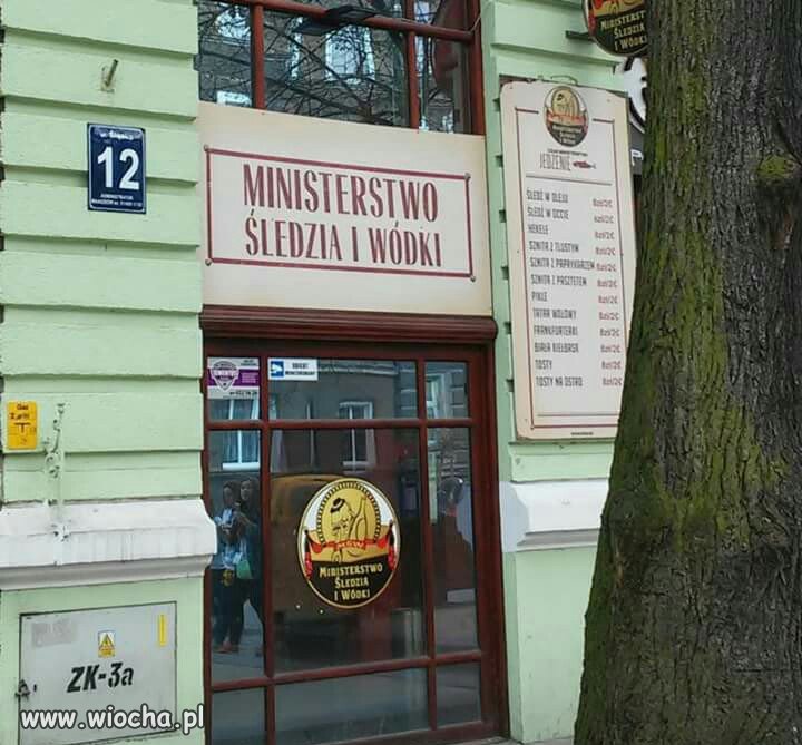 Tam musi być wesoła praca