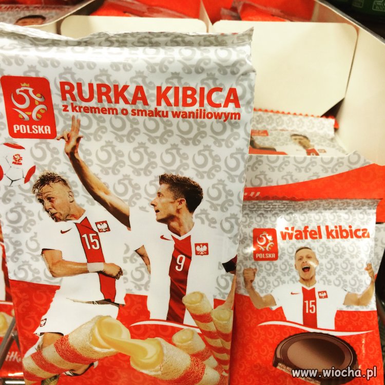 Brakuje tylko papieru toaletowego kibica...