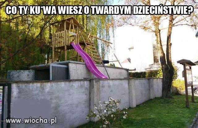 Twarde dzieciństwo