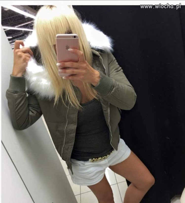 Telefon zamiast twarzy 