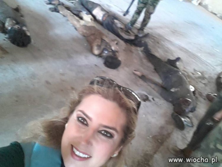 Selfie syryjskiej dziennikarki rządowej