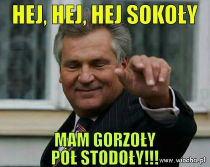 Aleksander śpiewająco
