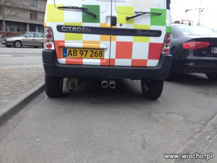 Podwójny wydech ... 