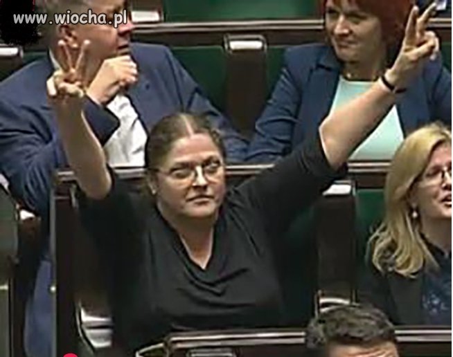  Głosowanie nad PIS-owską ustawą o T.K