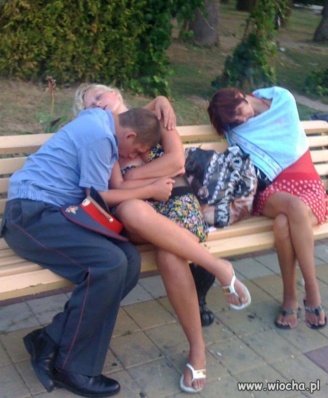 Poranki w Rosji są ciężkie.