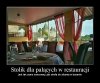 Jakby nie potrafili godziny bez papierosa wytrzymać.. 