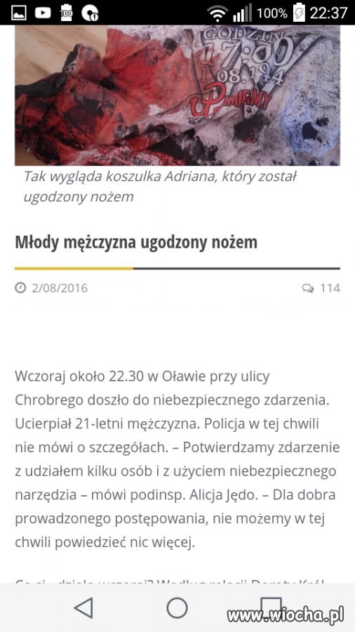Patriotyczna koszulka? Nóż w brzuch
