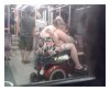 Igraszki w autobusie