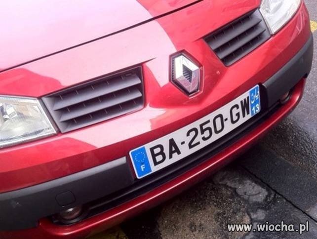 Podwójne oznakowania na tablicach