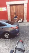 Oddał buty bezdomnemu