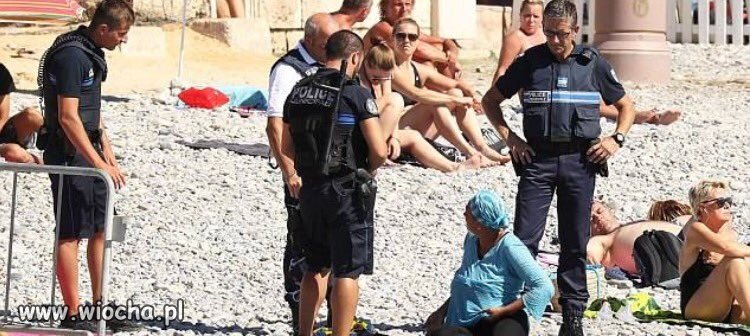 A na "antyfaszystowskim" portalu