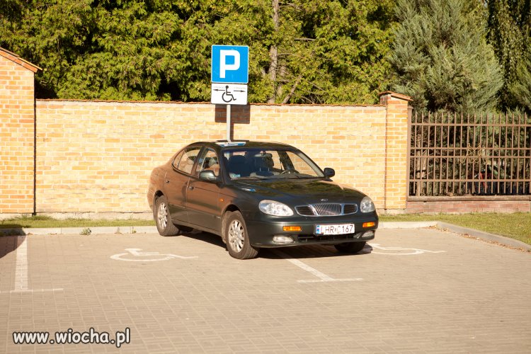 Po co zajmować jedno miejsce dla inwalidy