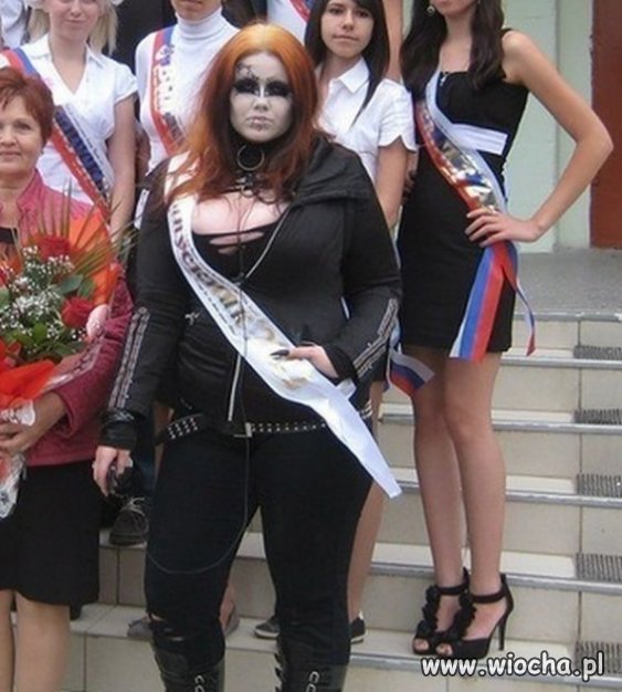 Studniówka.