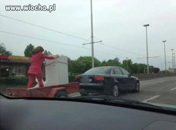 Z cyklu: Samemu sobie przywiozę