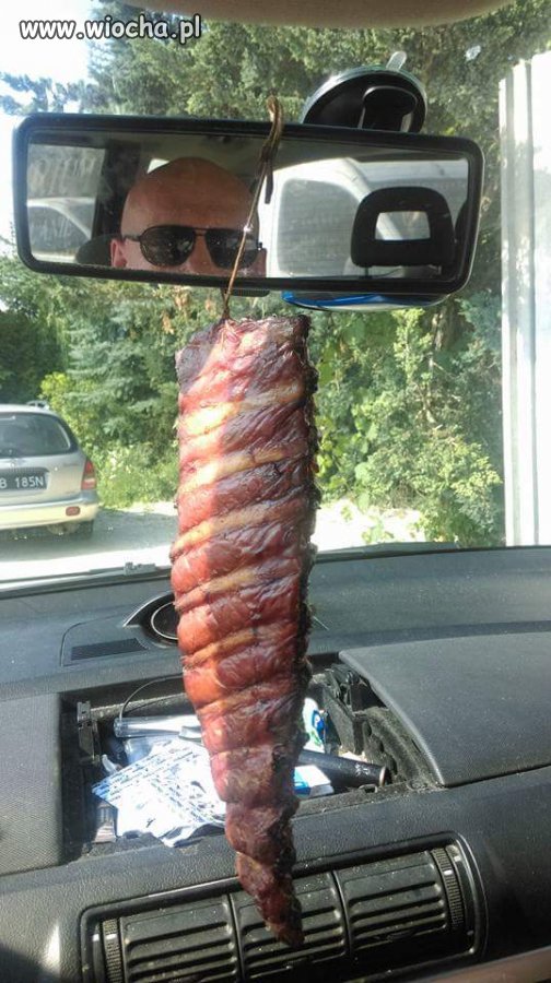 Jeden lubi zapach waniliowy inny wędzonki.
