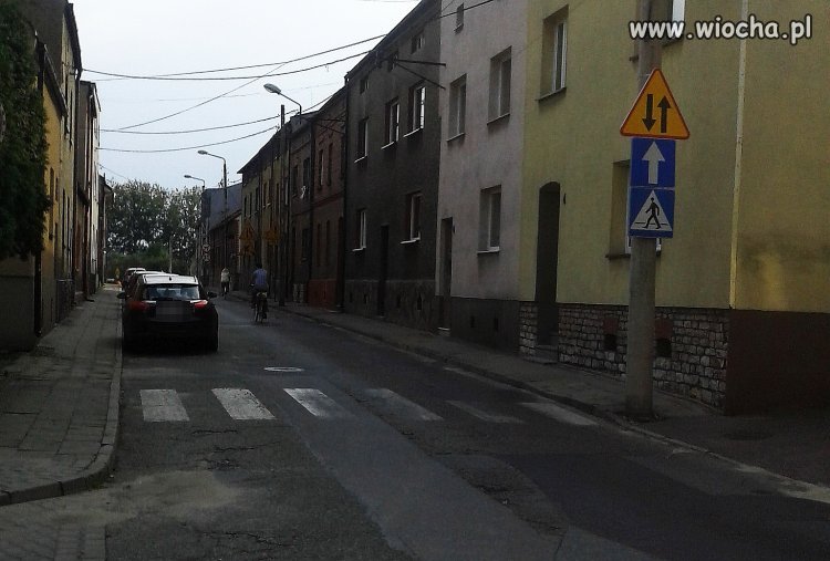 Znaki na Kopcu w Bieruniu. 