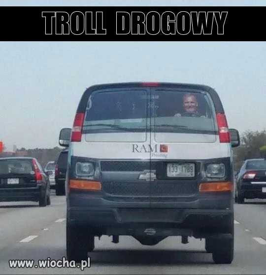 No i jedź za takim...