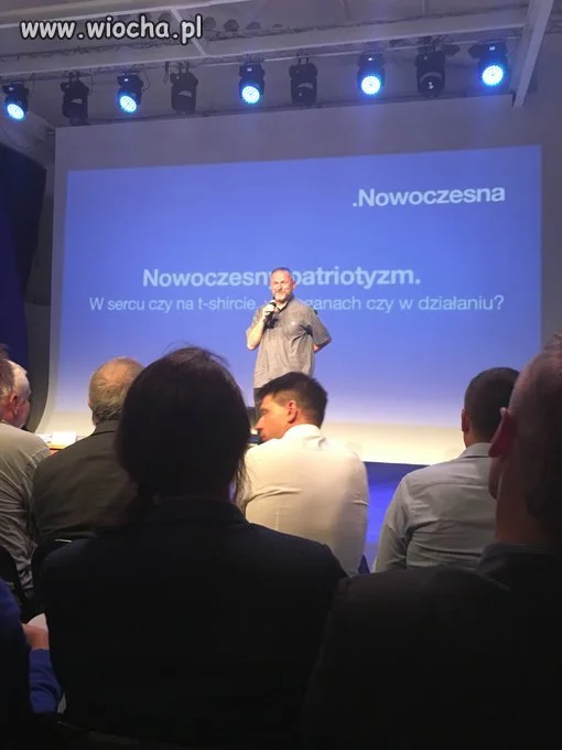 Postulują rozdział kościoła od polityki.