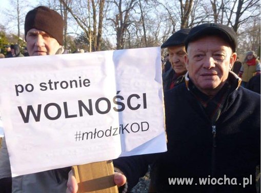 Młodzieżówka w natarciu.