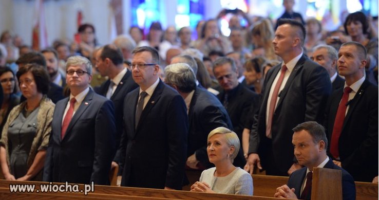 Prezydent dostanie medal za odwagę