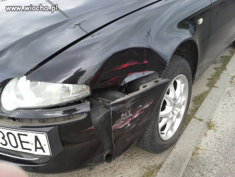 Wiocha - uszkodzić auto i odjechać.
