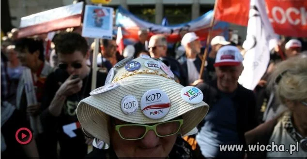 Słuchaczy radia Maryja wyzywa się od... 