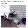 Justin Bieber na deskorolce