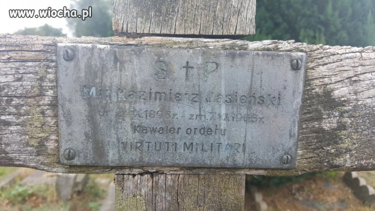 Tak wyglądają groby Polskich żołnierzy 