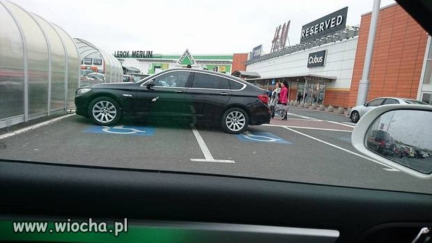 Ten kierowca osiągnął antymistrzostwo w parkowaniu