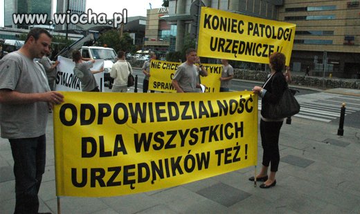 Może zajmijmy się innym problemem tego kraju?