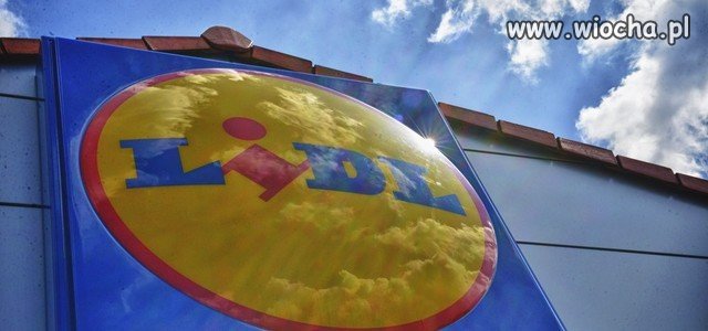Ludzie rzucili się na torebki Wittchen w Lidlu