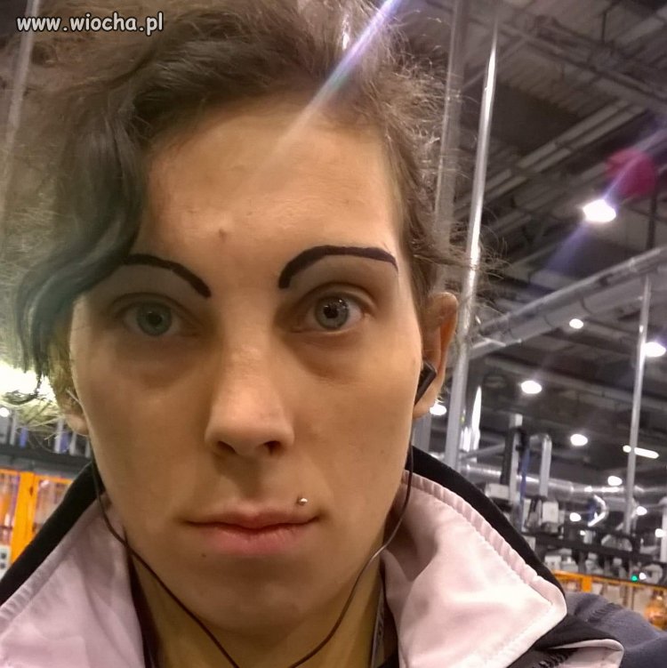 Kasia ładnie umalowana 